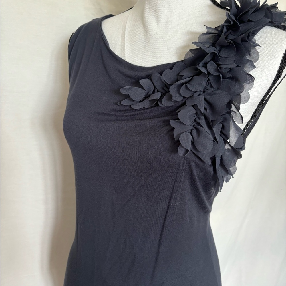Dark gray tank top tee with soft flowers on the left shoulder
